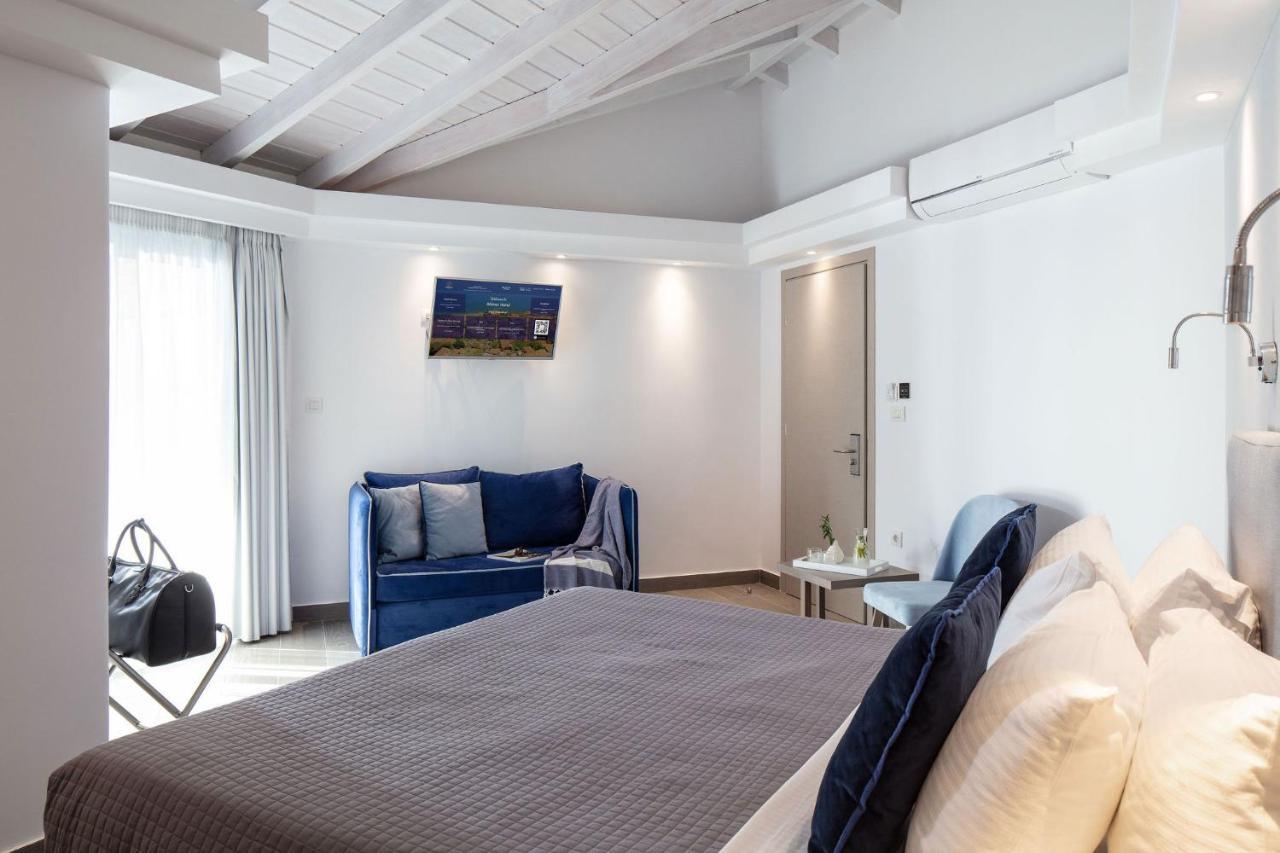 Alkinoi Resort And Spa 莫奈姆瓦夏 外观 照片